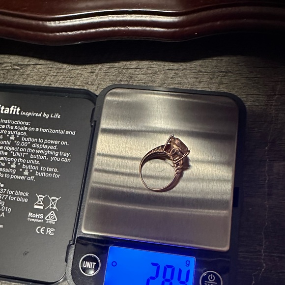 Jewelry - 10 k gold ring ,size -8 with big morganite stone